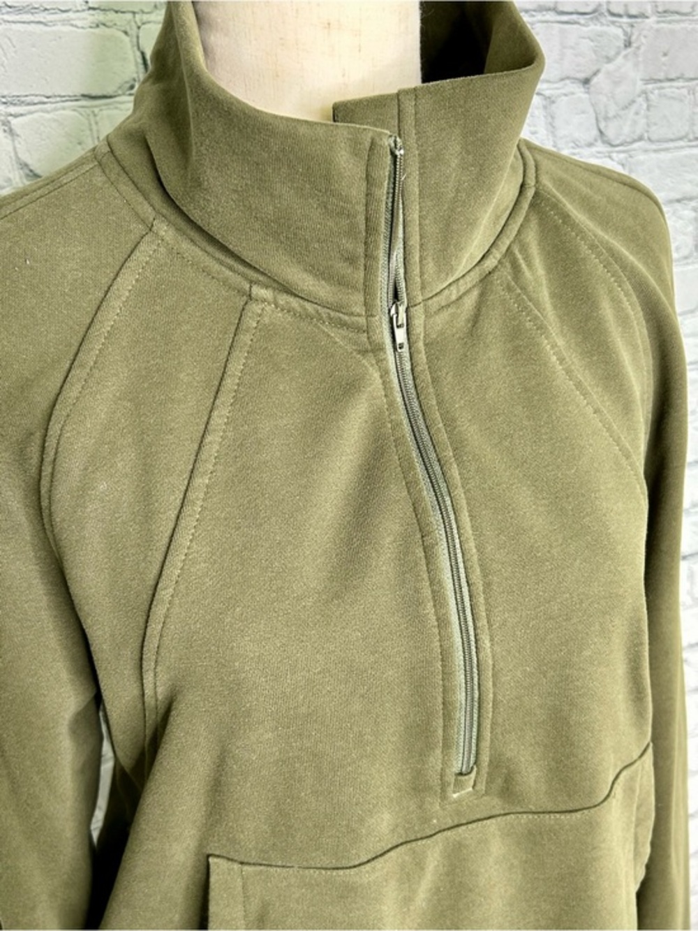 Athletic Quarter-Zip Pullover Sweatshirt Green Size M EUC - Picture 5 of 7